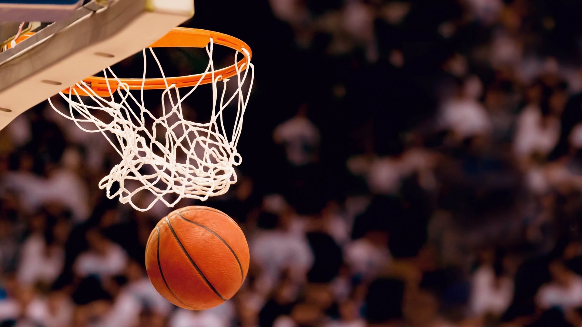 离谱！电竞选手空降NBA，马竞更衣室神秘喊话，拜仁靠意杯翻身—体育圈的平行宇宙大乱炖